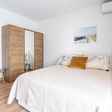 Alto 1 Studio Apartment Rovinj Exterior photo